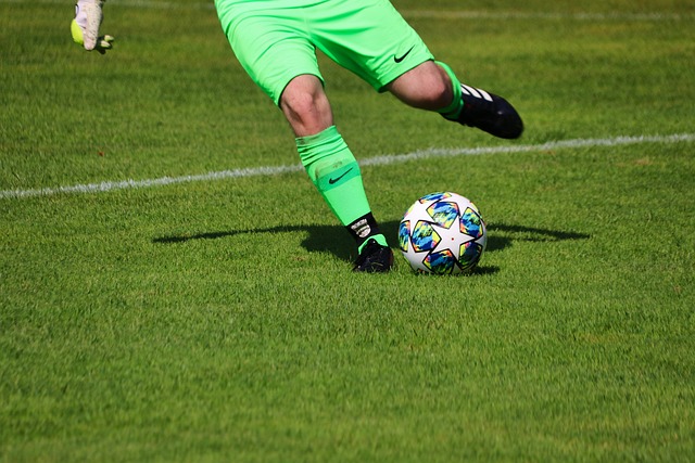 支球队之间 支球队之间